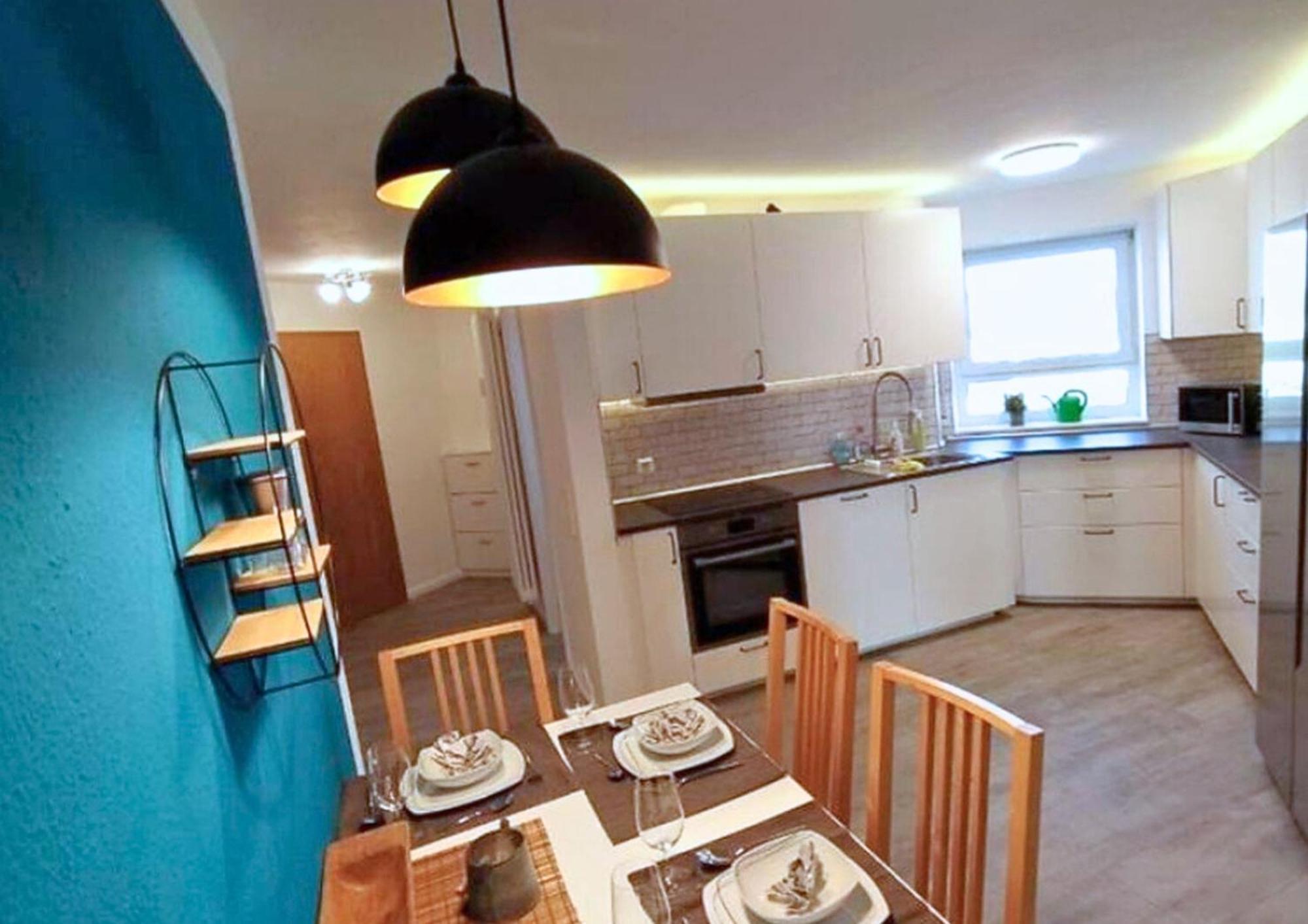 Rooftop Apartments - Doppelzimmer In Gemeinschaftsunterkunft Ulm Eksteriør billede